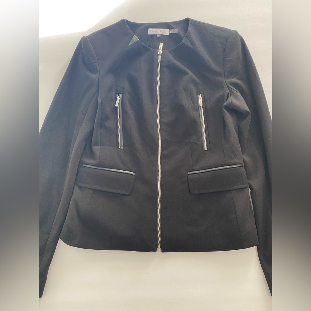 Calvin Klein blazer size 4, used, black, formal